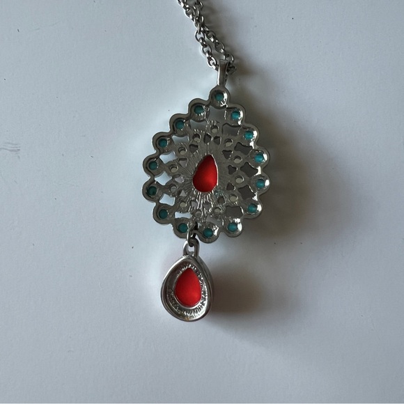 Loft Turquoise Eyelet of Red Tears Pendant Necklace J45 - Picture 5 of 5